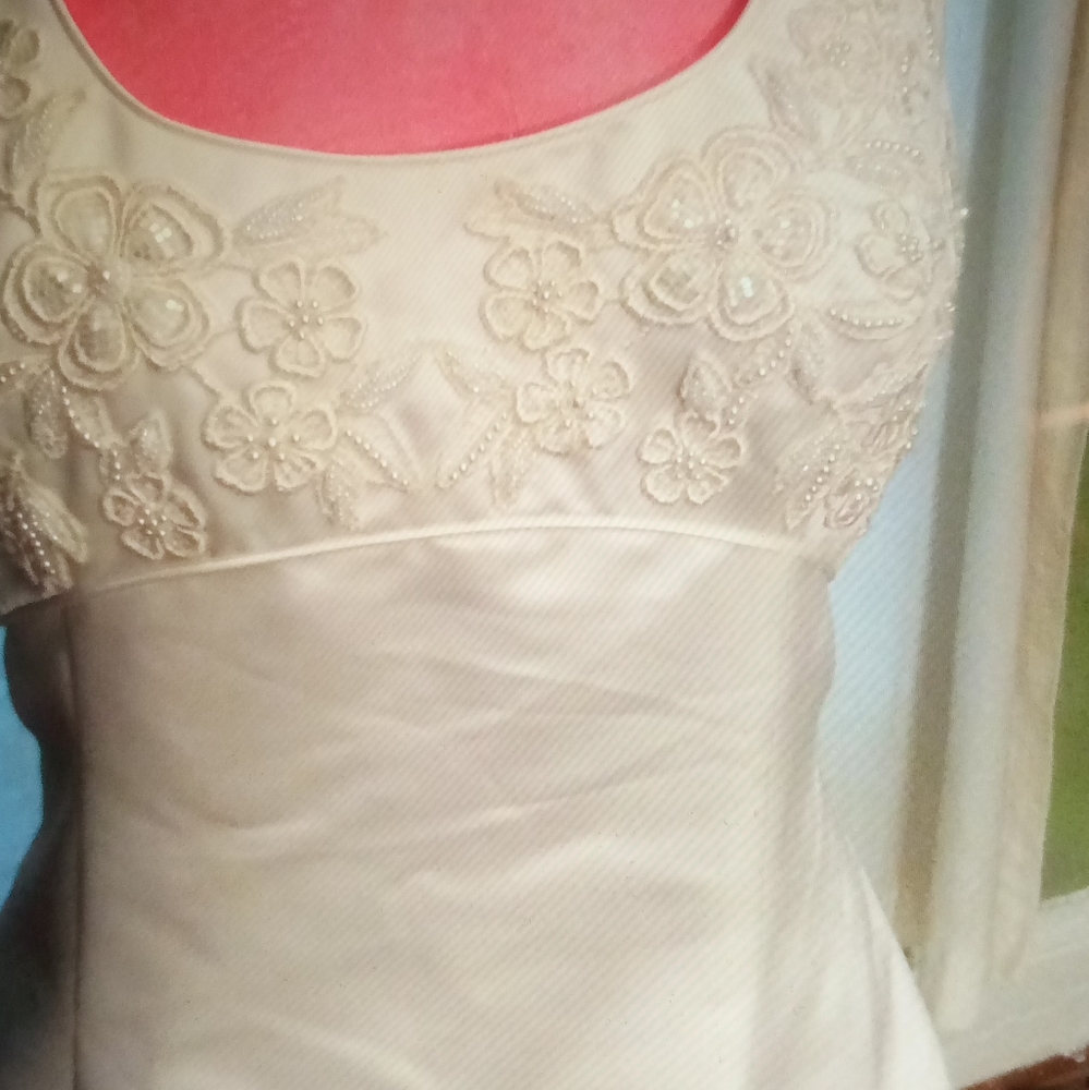 Wedding dress